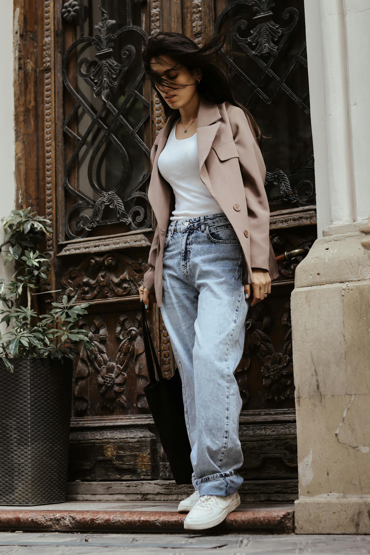 How to Style One Pair of Jeans Five Different Ways